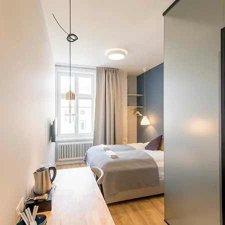 Modern Hotel *